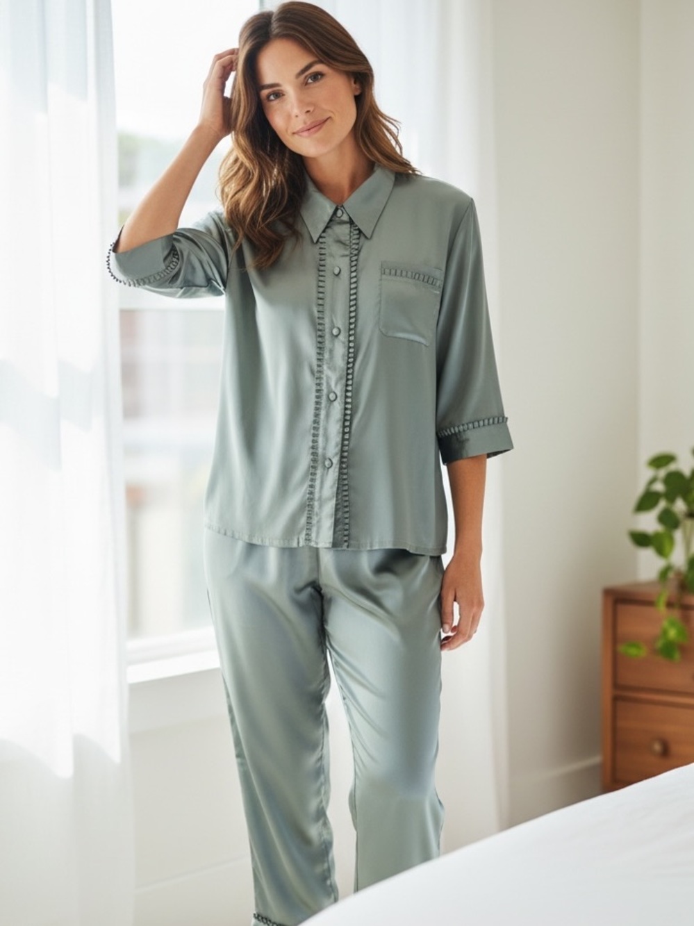 VINTAGE SUZANNE SOMERS SAGE GREEN SATIN PAJAMA SET Size M